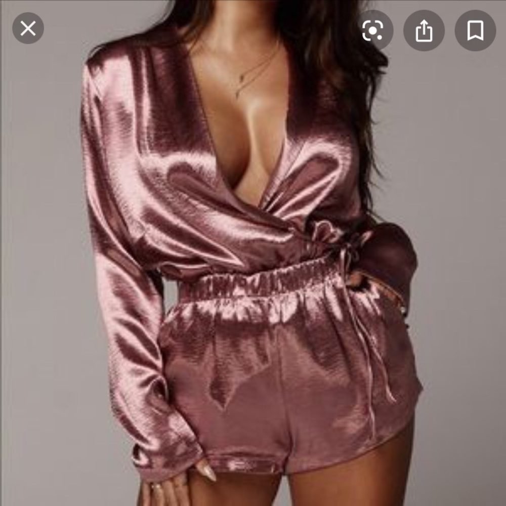 JLUXLABEL mulberry short set